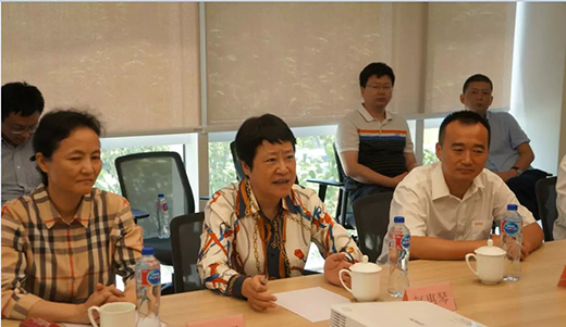 上海市青浦区区委书记赵惠琴带队莅临GA黄金甲调研